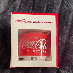 Coca-Cola Mini Wireless Speaker
